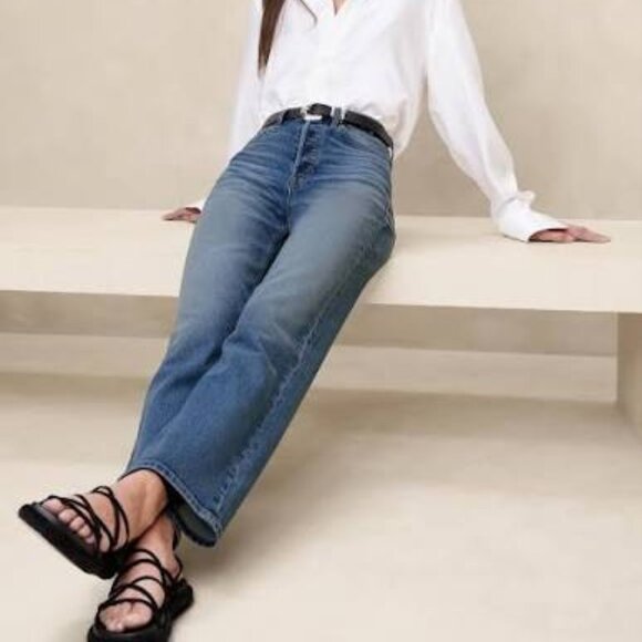 Banana Republic - High Rise Wide Leg Crop jeans - Size 32 - Picture 1 of 4